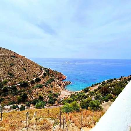 Stunning Two Level In Marina